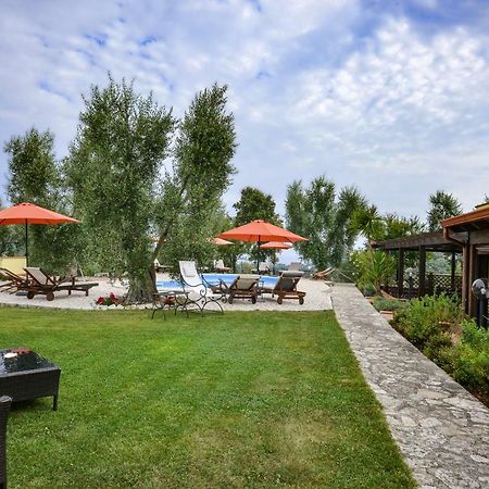 Hostal Parco Dei Limoni Peschici Exterior foto