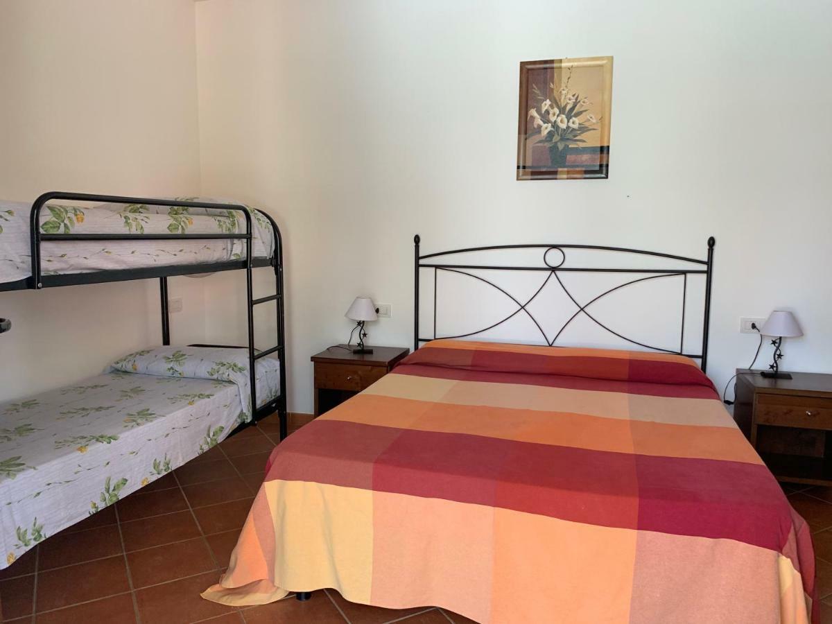 Hostal Parco Dei Limoni Peschici Exterior foto